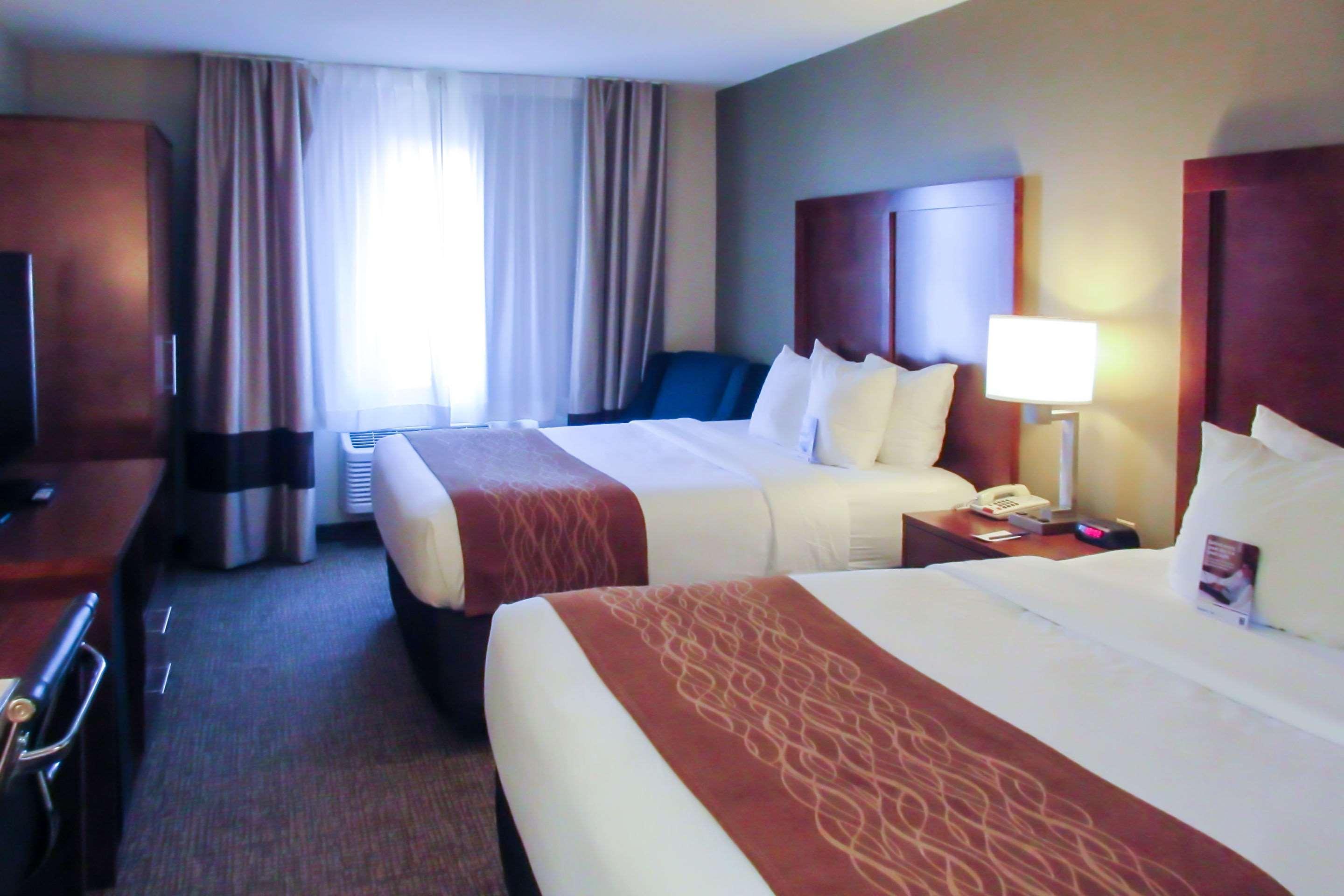 Comfort Inn & Suites Wilkes Barre - Arena Экстерьер фото