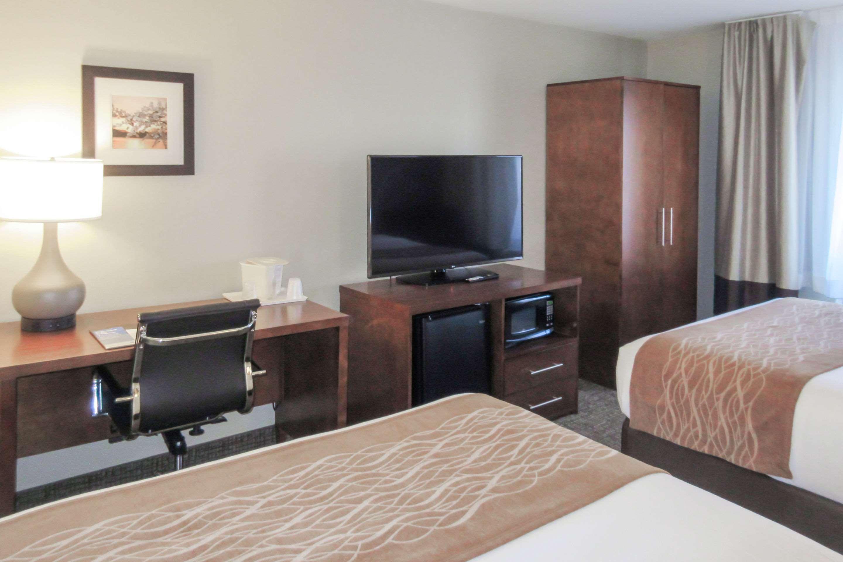 Comfort Inn & Suites Wilkes Barre - Arena Экстерьер фото
