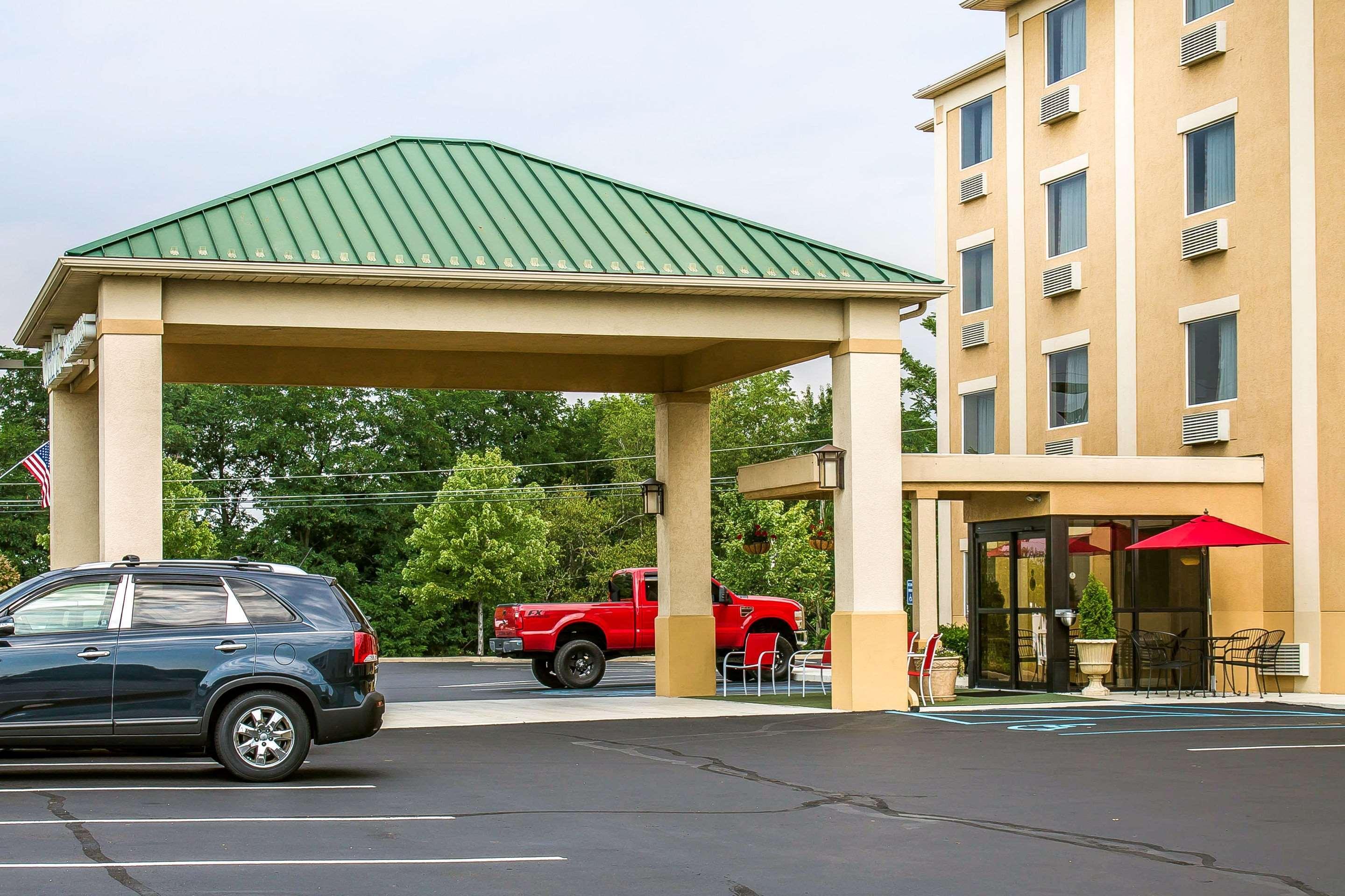 Comfort Inn & Suites Wilkes Barre - Arena Экстерьер фото