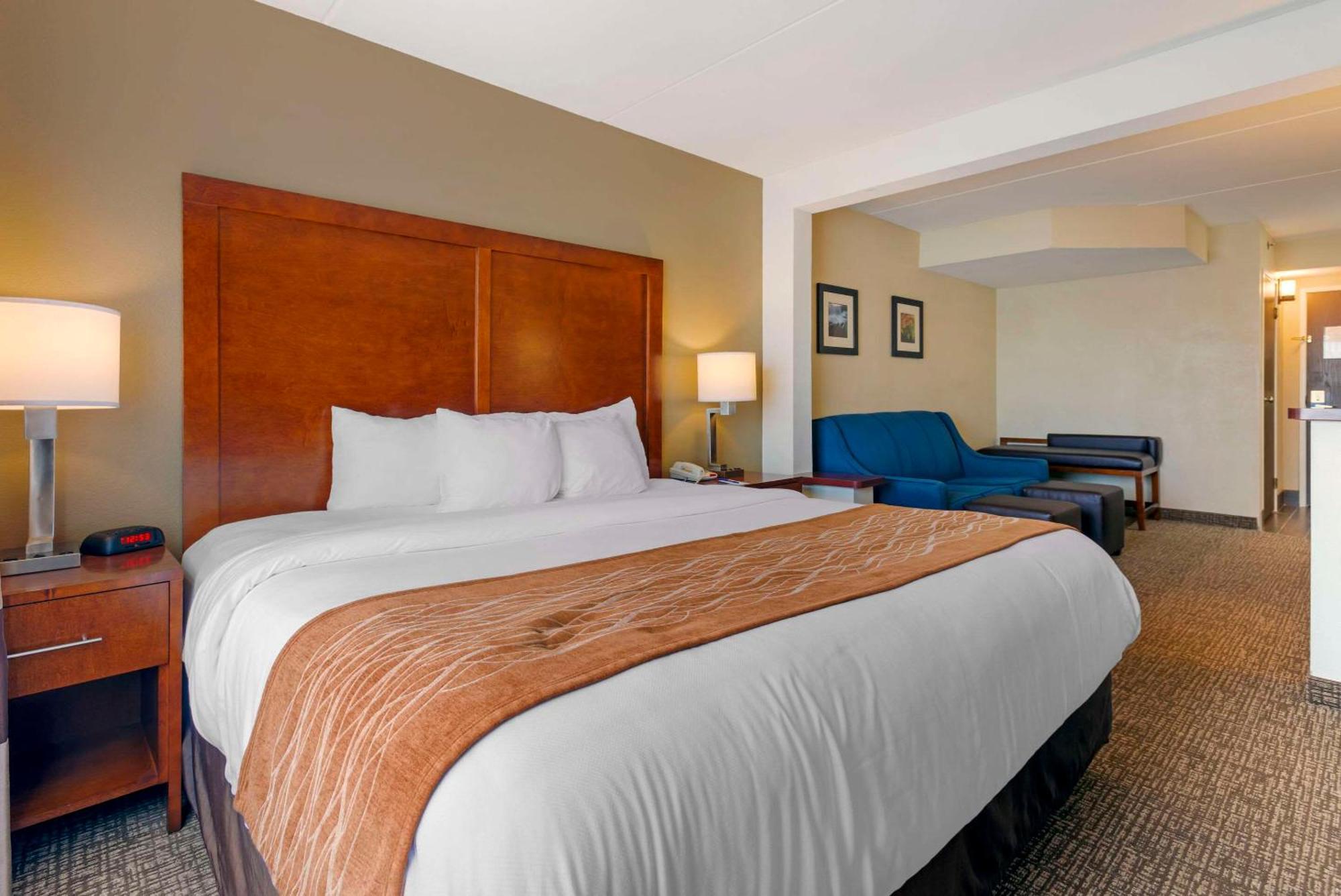 Comfort Inn & Suites Wilkes Barre - Arena Экстерьер фото