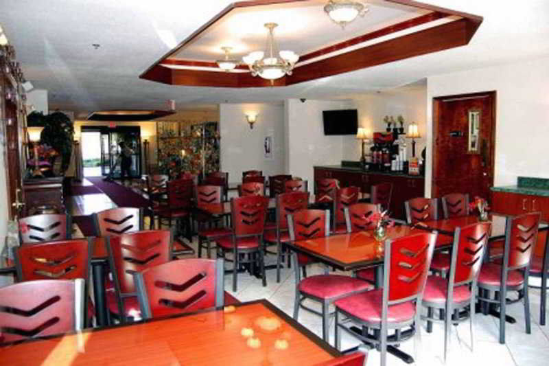 Comfort Inn & Suites Wilkes Barre - Arena Ресторан фото