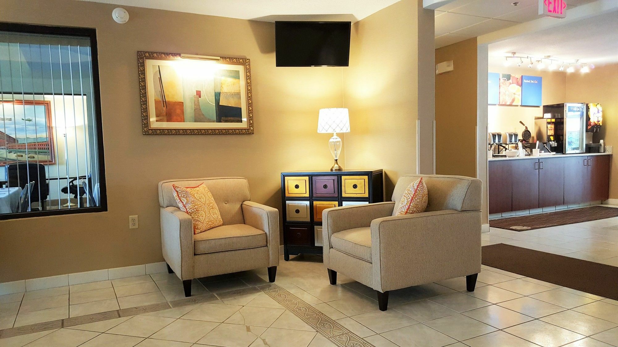 Comfort Inn & Suites Wilkes Barre - Arena Экстерьер фото